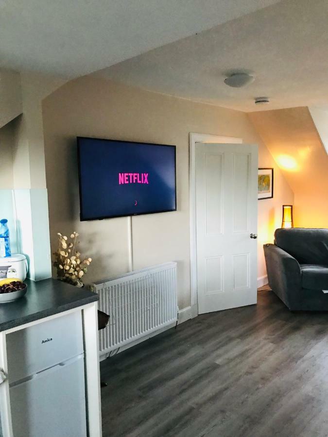“A Wee Pad In Dunfermline” Appartement Buitenkant foto